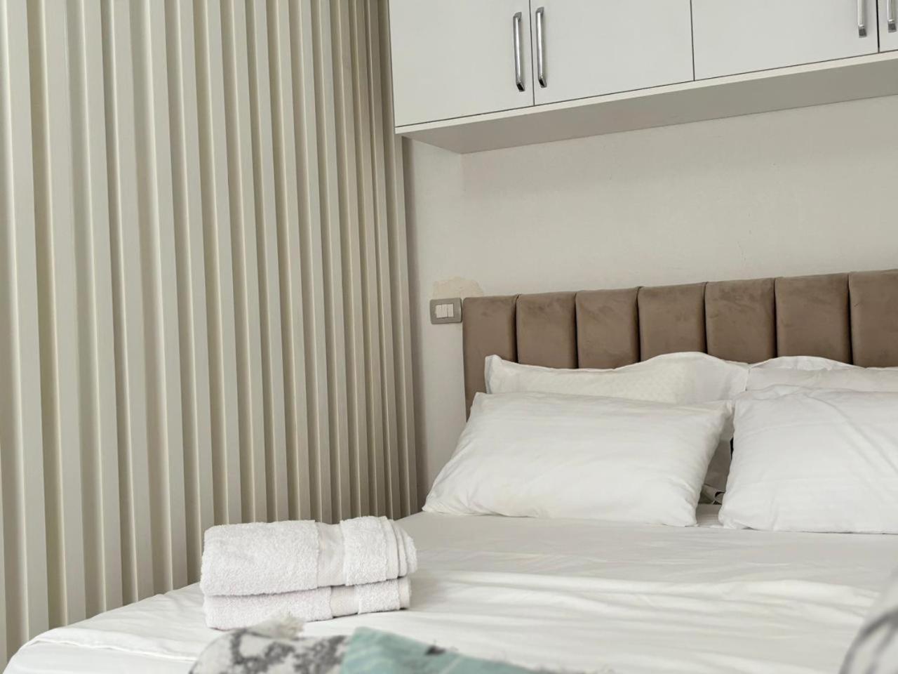 Panorama Apartment *